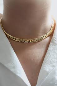 Élégance Intemporelle : Le Collier Cartier, Symbole de Luxe