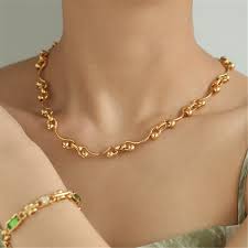 collier en or 18 carats