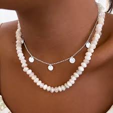 collier en perle blanche