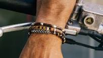 Élégance Masculine : Les Bijoux pour Homme en Toute Subtilité