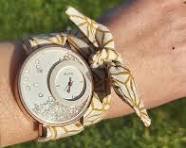 Le Chic des Montres Bracelet en Tissu : Style et Confort Réunis