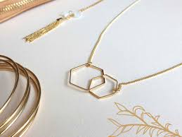Éblouissants Bijoux : Des Trésors d&rsquo;Élégance et de Signification