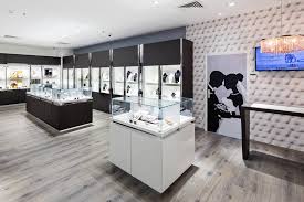 Magasin de bague : conseils pour trouver le modèle idéal